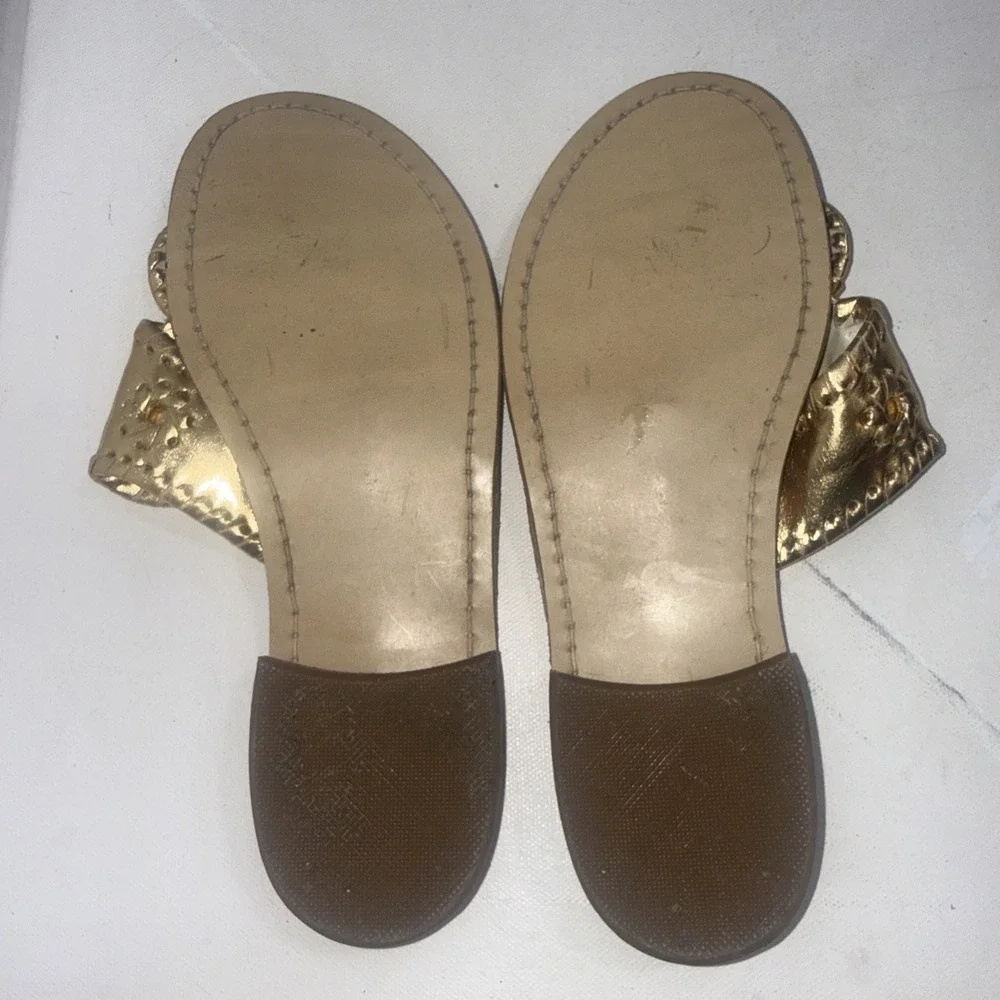 Jack Rogers Gold Leather Preppy Medallion Old Money Sandals USA Women's Size 4
